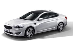 Kia brought its all-new K7 saloon at the Detroit Show. 